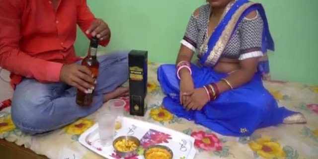 Drunk Desi village Bhabhi chudai video
