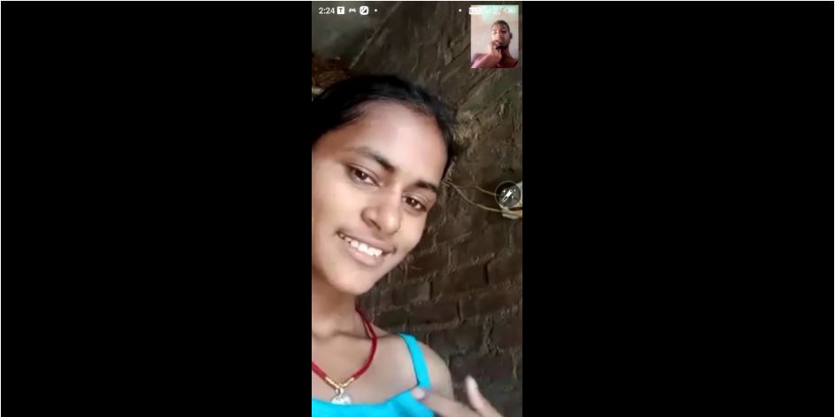 Desi village girl whatsapp nude call sex tease
