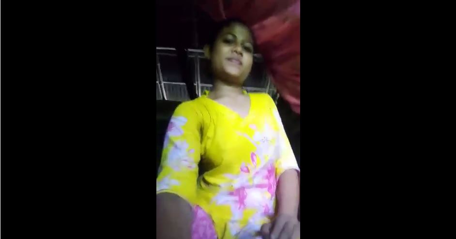 Bangla village girl teasing her BF on selfie cam
